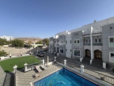 فیلا 3 غرف نوم للايجار في مدينة السلطان قابوس، مسقط - فيلا مكونة من 3 غرف نوم للإيجار في مدينة السلطان قابوس، مسقط