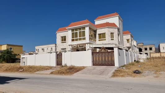 فیلا 5 غرف نوم للبيع في صلالة، ظفار - فيلا مكونة من 5 غرف نوم للبيع في صلالة، ظفار