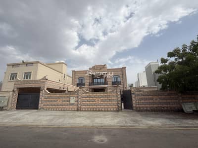 فیلا 8 غرف نوم للبيع في العامرات، مسقط - فيلا مكونة من 8 غرف نوم للبيع في الأمارات، مسقط