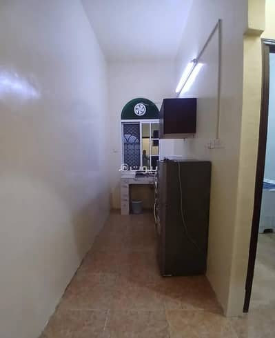 1 Bedroom Room for Rent in Salalah, Dhofar - Furnished Room For Rent in Salalah, Dhofar