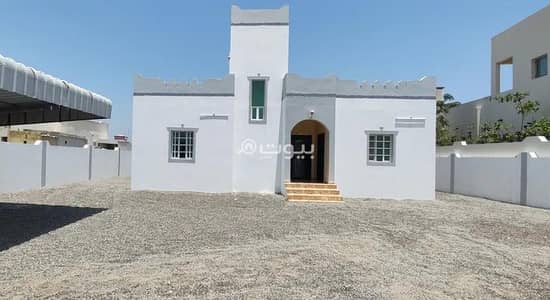 2 Bedroom Villa for Sale in Al Masn'a, Al Batinah - 2 Bedroom Villa For Sale in Al Masn'a, Al Batinah
