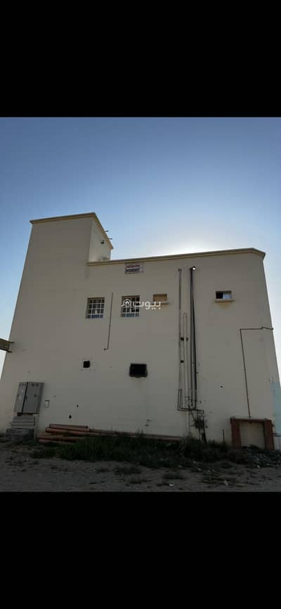 Commercial Building for Rent in Suwaiq, Al Batinah - Commercial Building For Rent in Suwaiq, Al Batinah