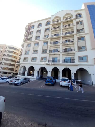 2 Bedroom Flat for Rent in Qurum, Muscat - 2 Bedroom Apartment For Rent in Qurum, Muscat