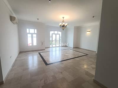 2 Bedroom Flat for Rent in Madinat As Sultan Qaboos, Muscat - 2 Bedroom Apartment For Rent in Madinat As Sultan Qaboos, Muscat