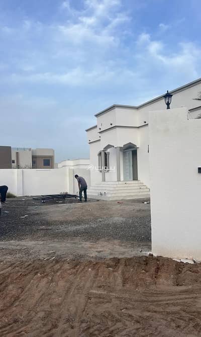 5 Bedroom Villa for Sale in Al Kamil and Al Waafi, Al Sharqiya - 5 Bedroom Villa For Sale in Al Kamil and Al Waafi, Al Sharqiya 5 Bedroom Villa for Sale in Al Kamil and Al Waafi, Al Sharqiya - 5 Bedroom Villa For Sale in Al Kamil and Al Waafi, Al Sharqiya