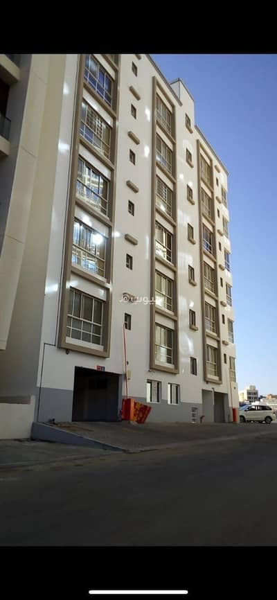 4 Bedroom Flat for Rent in Qurum, Muscat - 4 Bedroom Apartment For Rent in Qurum, Muscat