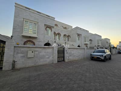 5 Bedroom Villa for Rent in Al Khuwair, Muscat - 5 Bedroom Villa For Rent in Al Khuwair, Muscat
