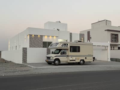 5 Bedroom Villa for Sale in Al Amarat, Muscat - 5 Bedroom Villa For Sale in Al Amarat, Muscat