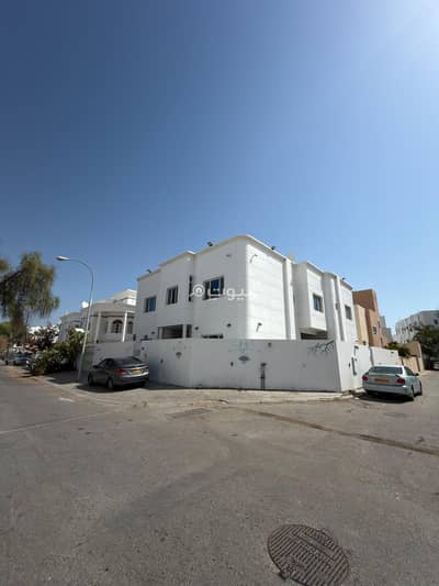 6 Bedroom Villa for Sale in Al Ghubrah, Muscat - 6 Bedroom Villa For Sale in Al Ghubrah, Muscat