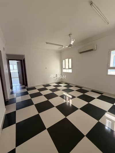 2 Bedroom Flat for Sale in Al Amarat, Muscat - 2 Bedroom Apartment For Sale in Al Amarat, Muscat