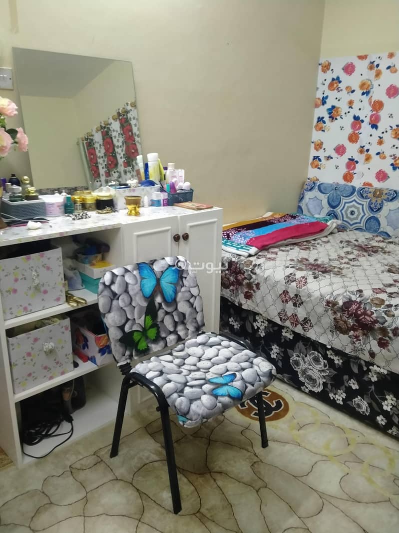 2/3 photos