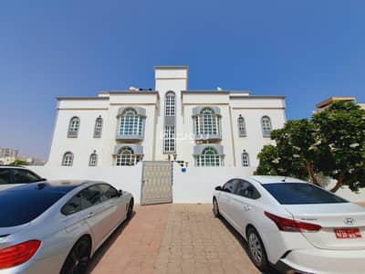 فلیٹ 2 غرفة نوم للايجار في العذيبة، مسقط - شقة من غرفتين للإيجار في أزايبا، مسقط فلیٹ 2 غرفة نوم للايجار في العذيبة، مسقط - شقة من غرفتين للإيجار في أزايبا، مسقط
