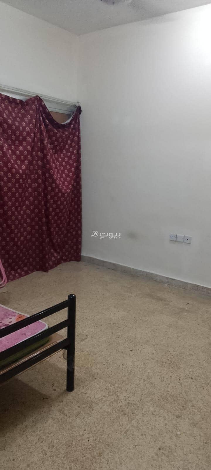 2/3 photos