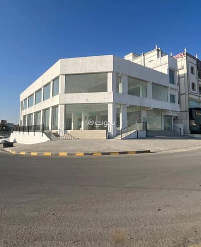 عقارات تجارية اخرى  للايجار في نزوى، الداخلية - مساحة تجارية بمساحة 600 متر مربع للإيجار في نَزْوَة، الداخلية