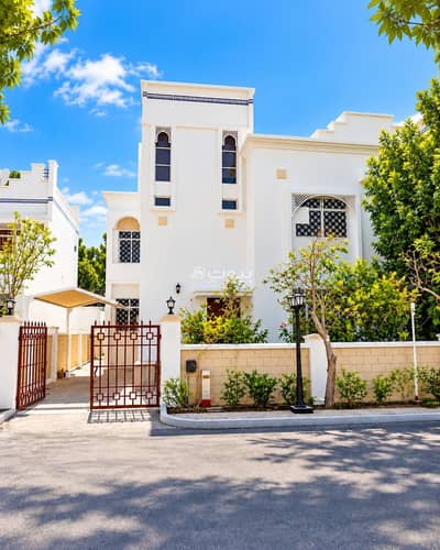 5 Bedroom Villa for Rent in Madinat As Sultan Qaboos, Muscat - 5 Bedroom Villa For Rent in Madinat As Sultan Qaboos, Muscat