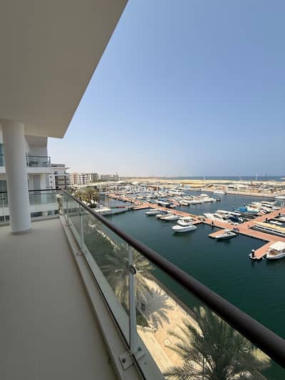 3 Bedroom Flat for Rent in The Wave (Almouj), Muscat - 3 Bedroom Apartment For Rent in The Wave (Almouj), Muscat