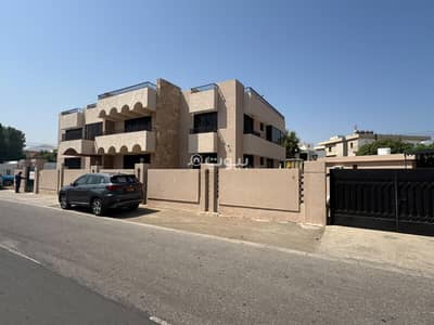 9 Bedroom Villa for Rent in Madinat As Sultan Qaboos, Muscat - 9 Bedroom Villa For Rent in Madinat As Sultan Qaboos, Muscat
