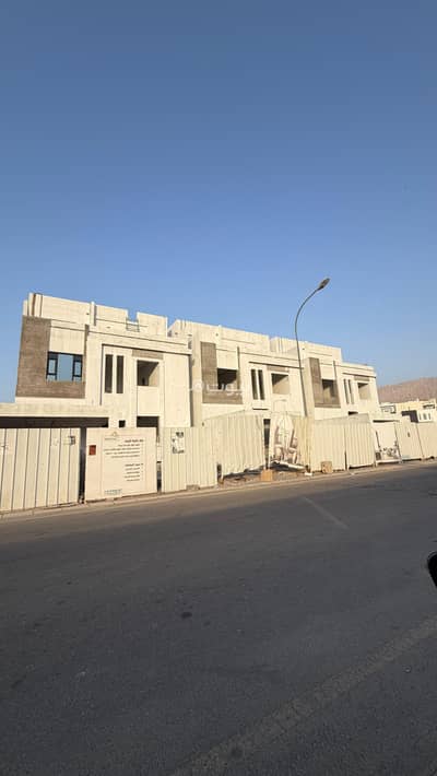 فیلا 5 غرف نوم للبيع في بوشر، مسقط - فيلا مكونة من 5 غرف نوم للبيع في بوشر، مسقط