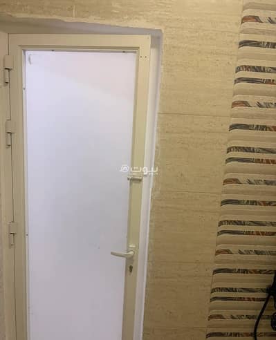 1 Bedroom Room for Rent in Sohar, Al Batinah - 1 Bedroom Room For Rent in Sohar, Al Batinah
