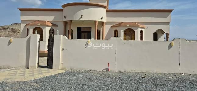 فیلا 4 غرف نوم للبيع في السيب، مسقط - فيلا مكونة من 4 غرف نوم للبيع في السّيب، مسقط