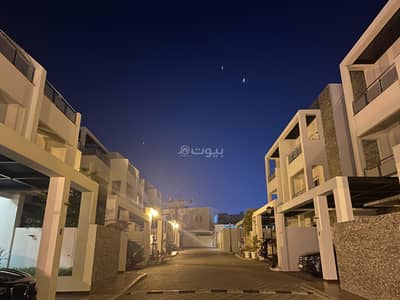 5 Bedroom Villa for Rent in Madinat As Sultan Qaboos, Muscat - 5 Bedroom Villa For Rent Madinat As Sultan Qaboos, Muscat