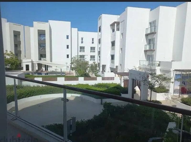 2 Bedrooms Apartment For Rent The Wave (Almouj) Muscat