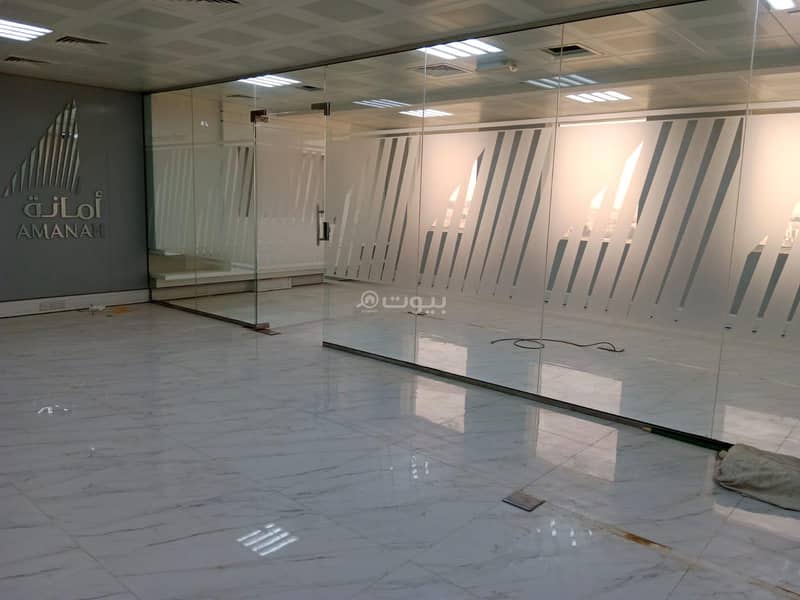 استوديو تجاري آخر للإيجار العذيبة، مسقط استوديو تجاري آخر للإيجار العذيبة، مسقط