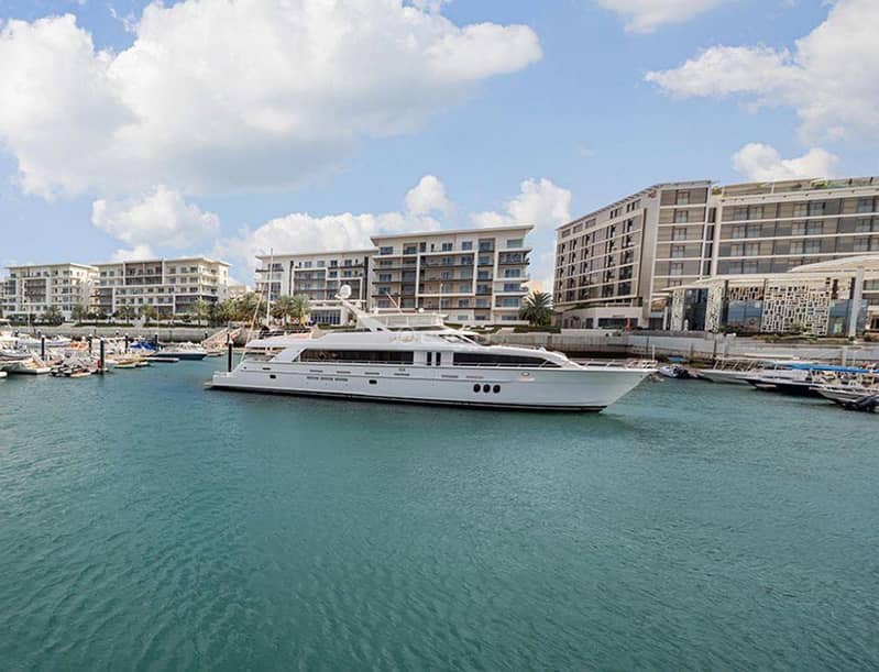1 Bedroom Apartment For Rent The Wave (Almouj) Muscat