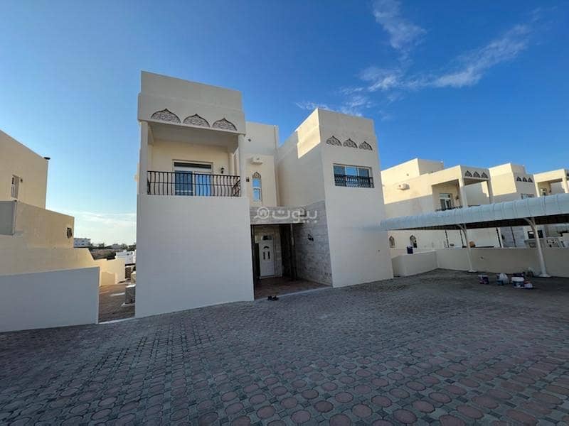 4 Bedroom Villa For Rent Madinat As Sultan Qaboos Muscat
