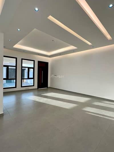 7 Bedroom Villa for Sale in Al Maabilah, Muscat - 7 Bedrooms Villa For Sale Al Maabilah, Muscat