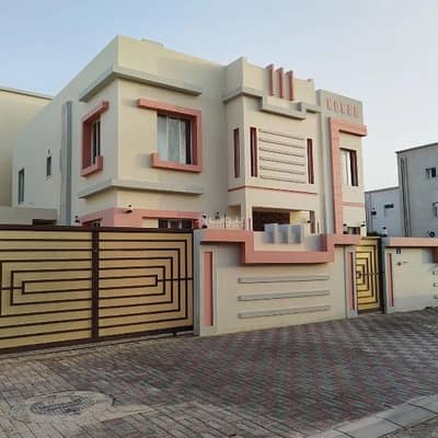 فیلا 5 غرف نوم للبيع في العامرات، مسقط - فيلا 5 غرف نوم للبيع في العمارات، مسقط