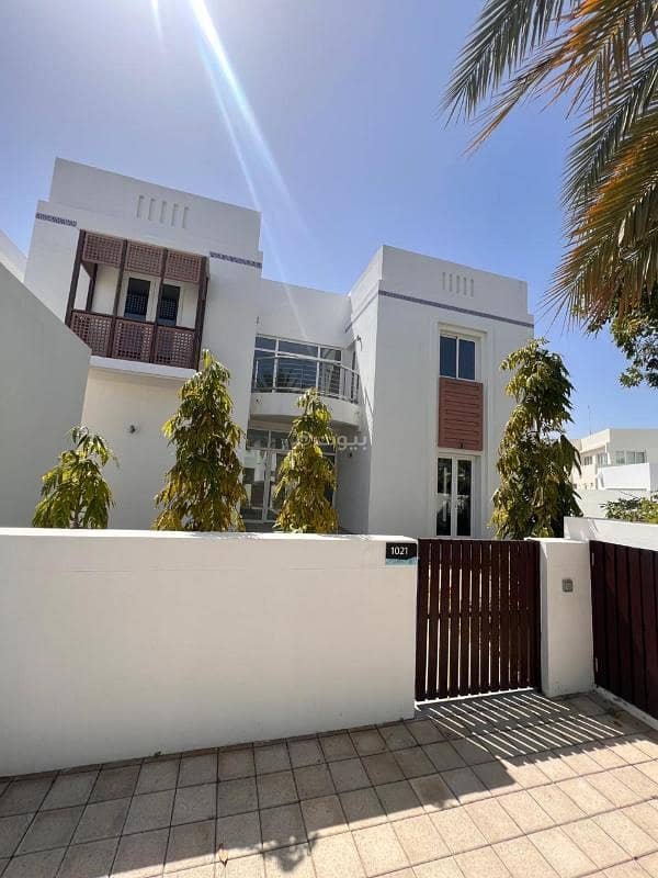 Al MOUJ Muscat villa for rent