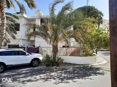 6 Bedroom Villa for Sale in Mutrah, Muscat - 6 Bedrooms Villa For Sale in Mutrah, Muscat