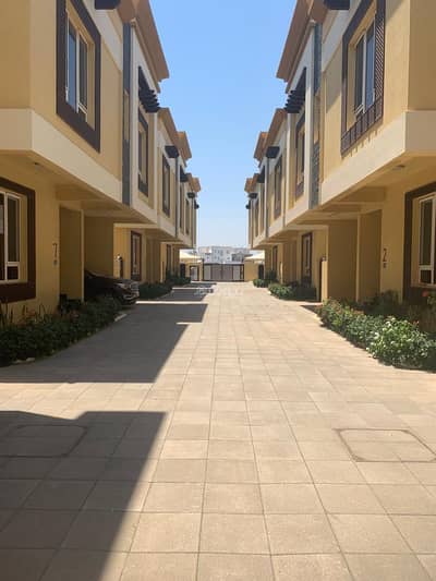 4 Bedroom Villa for Rent in Al Seeb, Muscat - 4 Bedroom Villa For Rent Al Seeb, Muscat