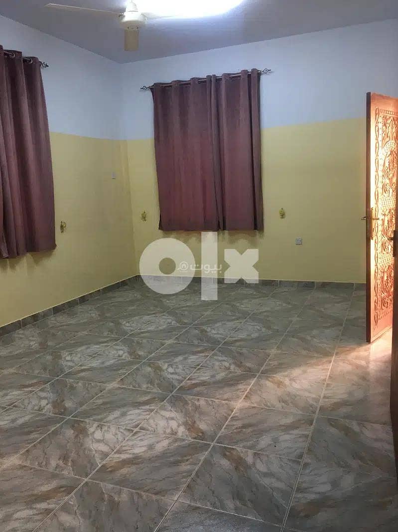 4 Bedrooms Apartment For Rent Ibra, Al Sharqiya