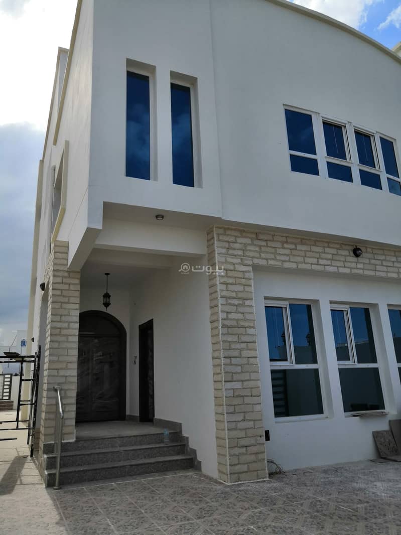7 Bedroom Villa For Rent Al Seeb, Muscat