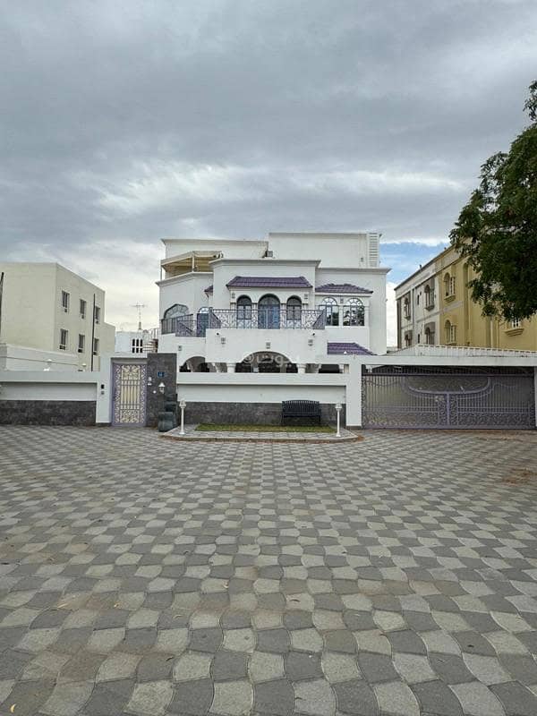 7 Bedrooms Villa For Rent Al Ghubrah, Muscat 7 Bedrooms Villa For Rent Al Ghubrah, Muscat