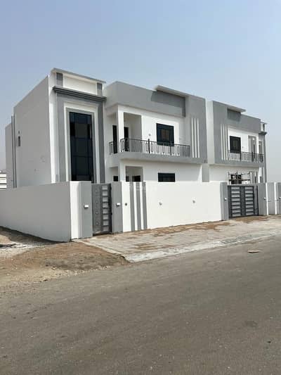 4 Bedroom Villa for Sale in Al Amarat, Muscat - 4 Bedrooms Villa For Sale Al Amarat, Muscat