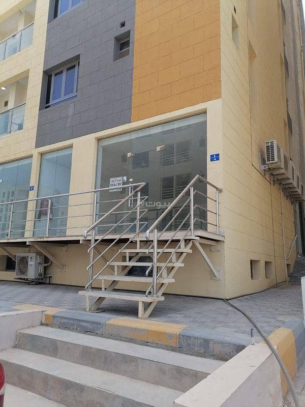 ممتلكات تجارية أخرى للبيع في الغلا، مسقط