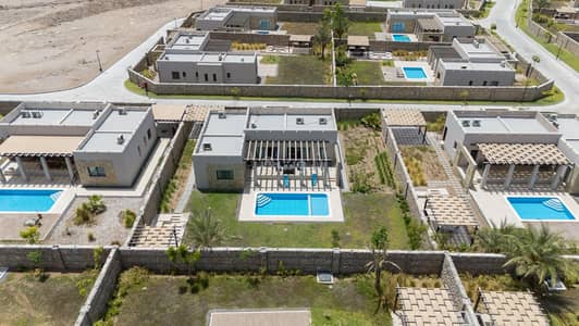 2 Bedroom Chalet for Sale in Al Sifah, Muscat - 2 Bedroom Chalet For Sale in Al Sifah, Muscat