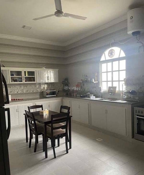 3 Bedrooms Villa For Rent in Salalah, Dhofar