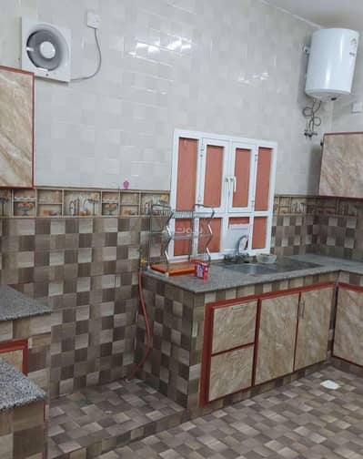 3 Bedroom Flat for Rent in Ibri, Al Dhahirah - 3 Bedrooms Apartment For Rent Ibri, Al Dhahirah