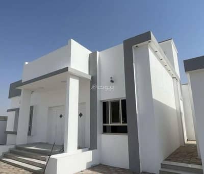 3 Bedroom Villa for Sale in Al Amarat, Muscat - 3 Bedrooms Villa For Sale in Al Amarat, Muscat