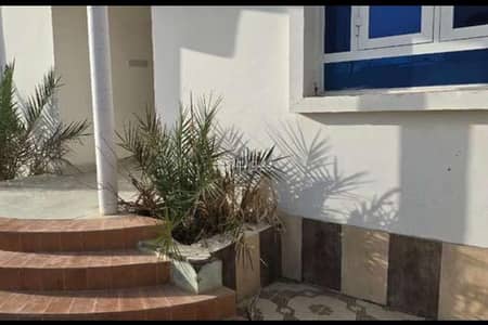 3 Bedroom Villa for Sale in Al Amarat, Muscat - 3 Bedrooms Villa For Sale Al Amarat, Muscat
