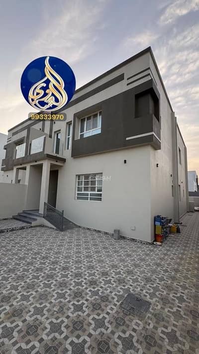 3 Bedroom Villa for Sale in Al Amarat, Muscat - 3 Bedrooms Villa For Sale in Al Amarat, Muscat