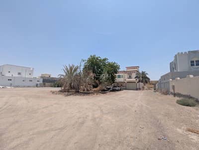 فیلا 12 غرف نوم للبيع في البريمي، البريمي - فيلا بـ 12 غرفة نوم للبيع في البريمي