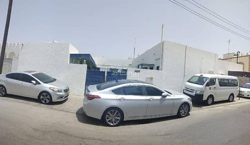 5 Bedroom Villa for Sale in Al Amarat, Muscat - 5 Bedrooms Villa For Sale Al Amarat, Muscat