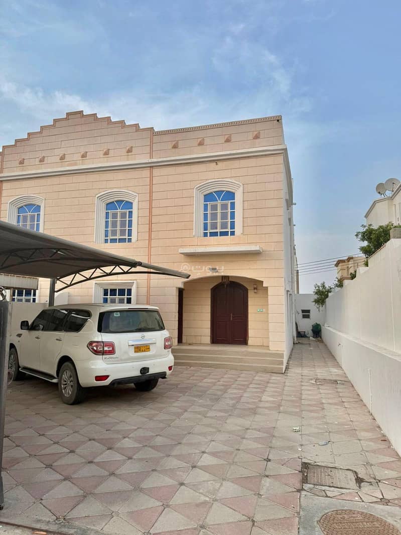 فيلا 5 غرف نوم للإيجار في المعاول، مسقط فيلا 5 غرف نوم للإيجار في المعاول، مسقط