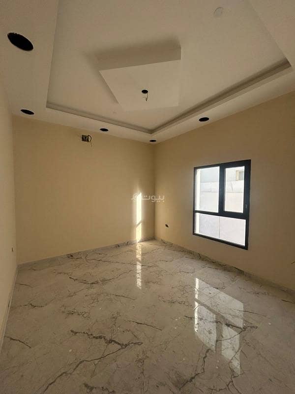 6 Bedrooms Villa For Sale Al Amarat, Muscat