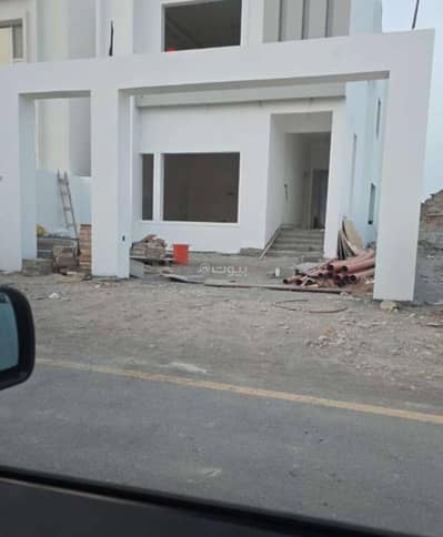 6 Bedroom Villa for Sale in Al Amarat, Muscat - 6 Bedrooms Villa For Sale in Al Amarat, Muscat